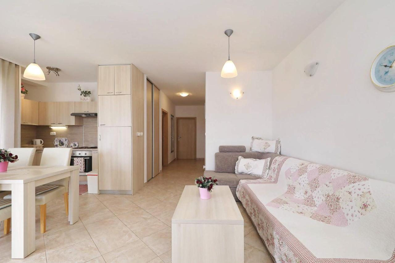 Apartments Punta Privlaka  Ngoại thất bức ảnh