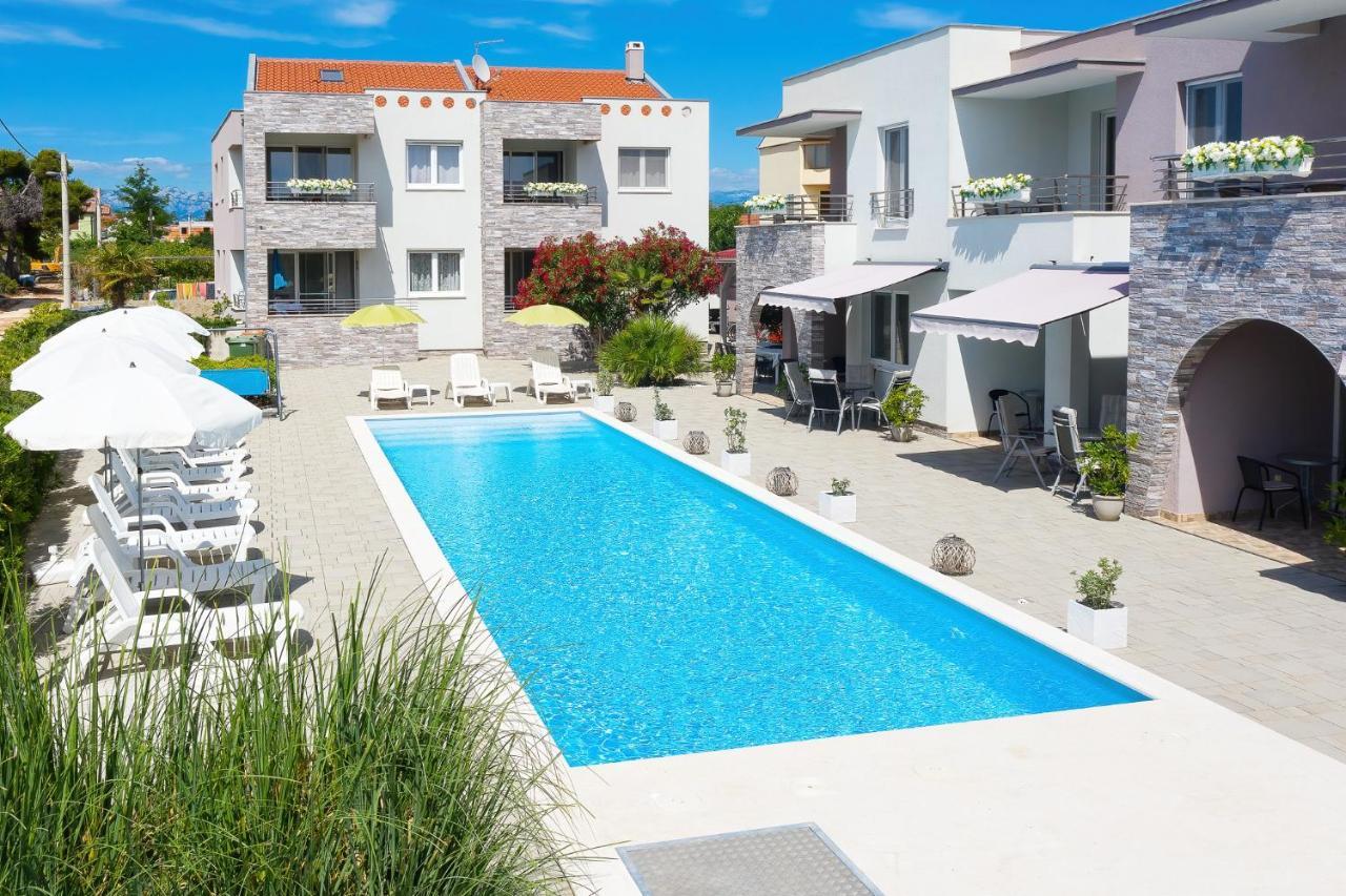 Apartments Punta Privlaka  Ngoại thất bức ảnh