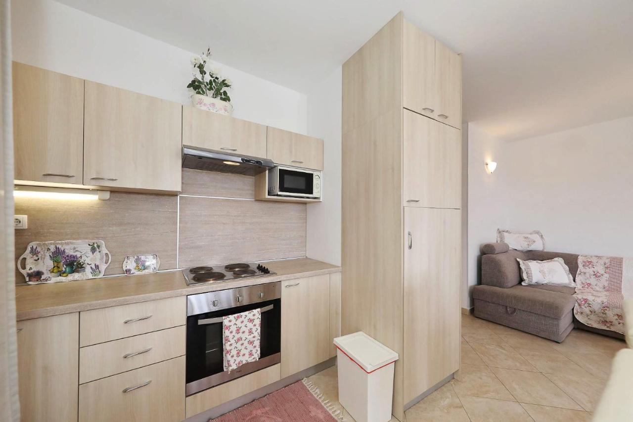 Apartments Punta Privlaka  Ngoại thất bức ảnh