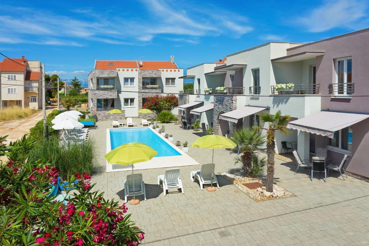 Apartments Punta Privlaka  Ngoại thất bức ảnh